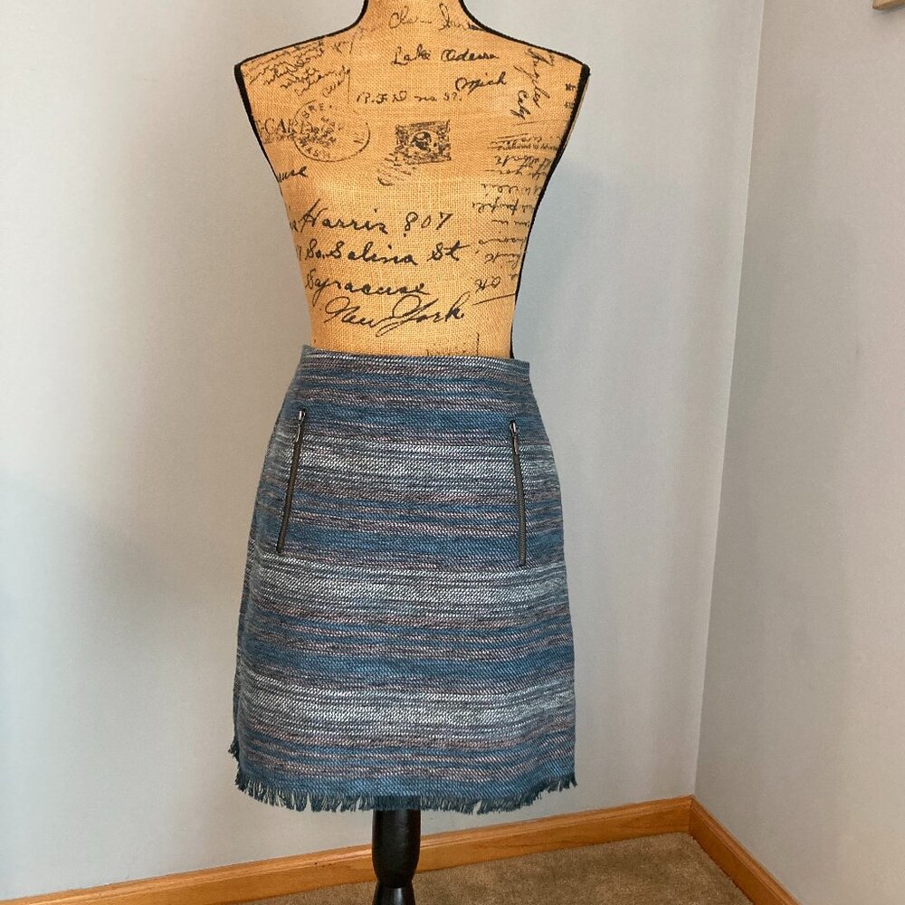 Ann Taylor Loft Skirt Blue Tweed Zippered Design Fringe Size 6